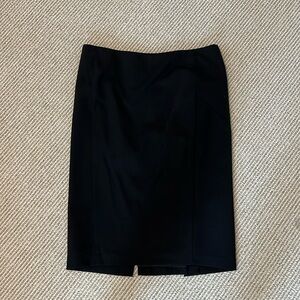 Club Monaco - Black pencil skirt
